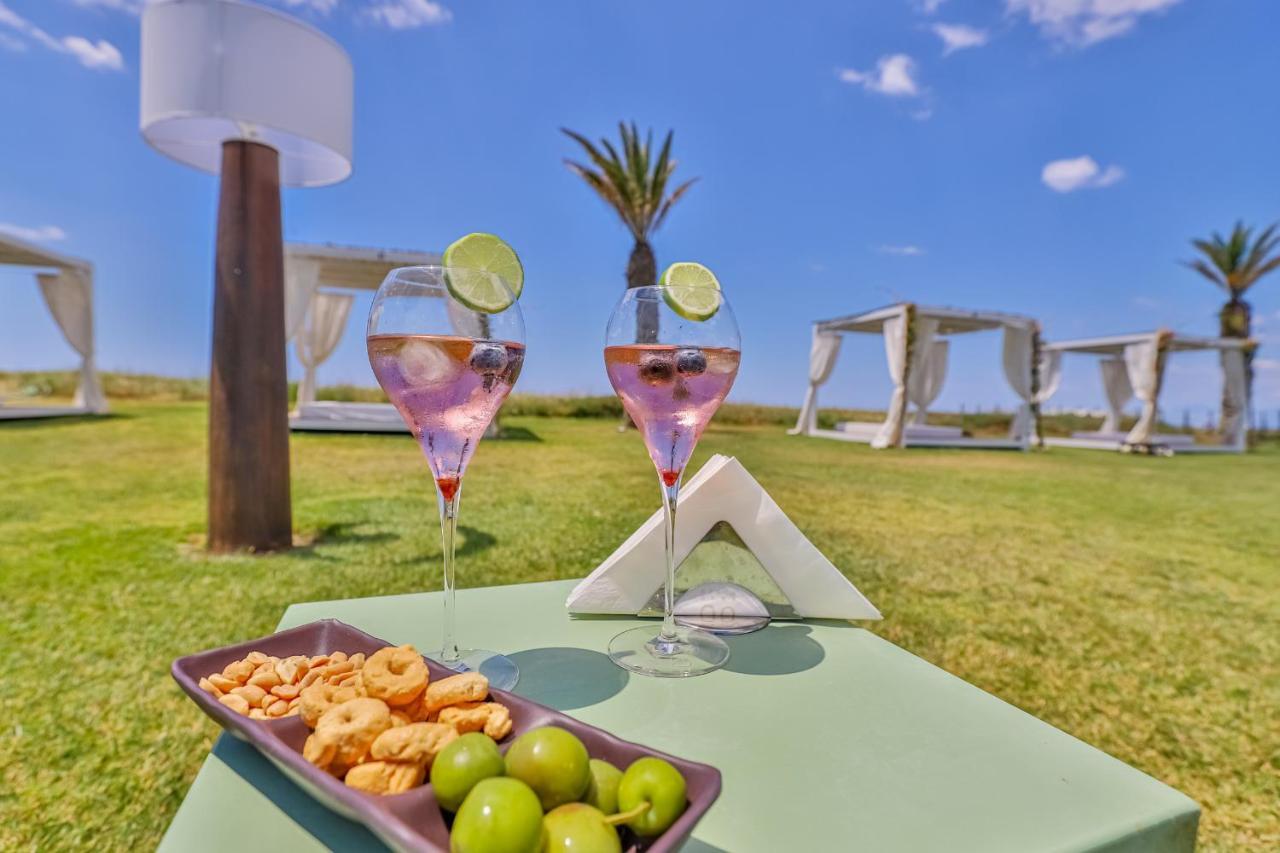 Beach Club 93 Hotel Paestum Exterior photo